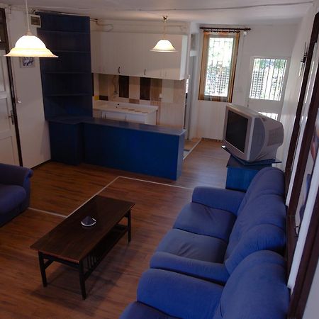 Hostel Belgrade Shungit Dragana Jeftica Br 10 외부 사진